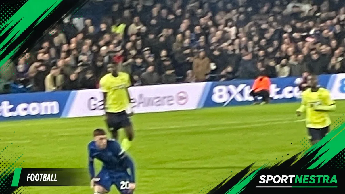 ألونسو يتعاطف مع كاريك ويطالب بالمر بتجنب طرد جديد