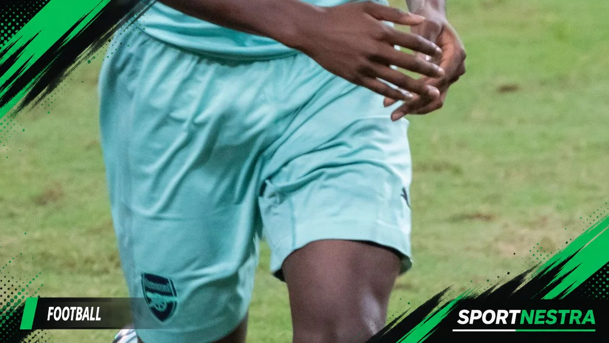 Nketiah qualifie Crystal Palace pour les quarts et soulage Pierre Sage