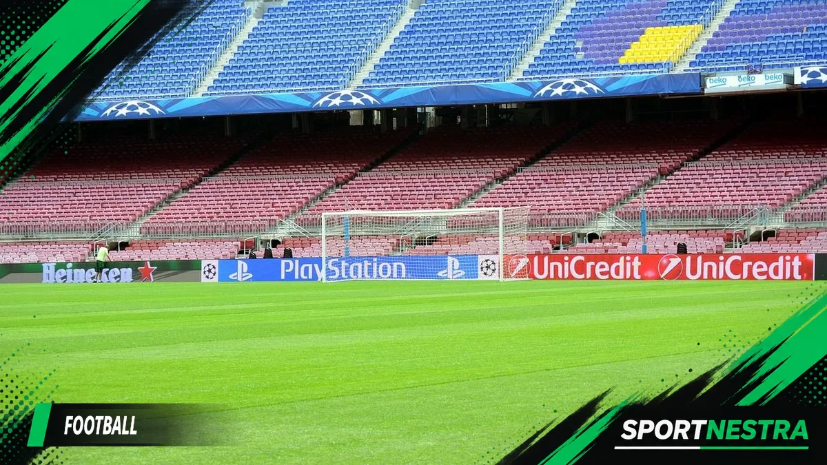 Mourinho and Flick hold back before the match at Camp Nou